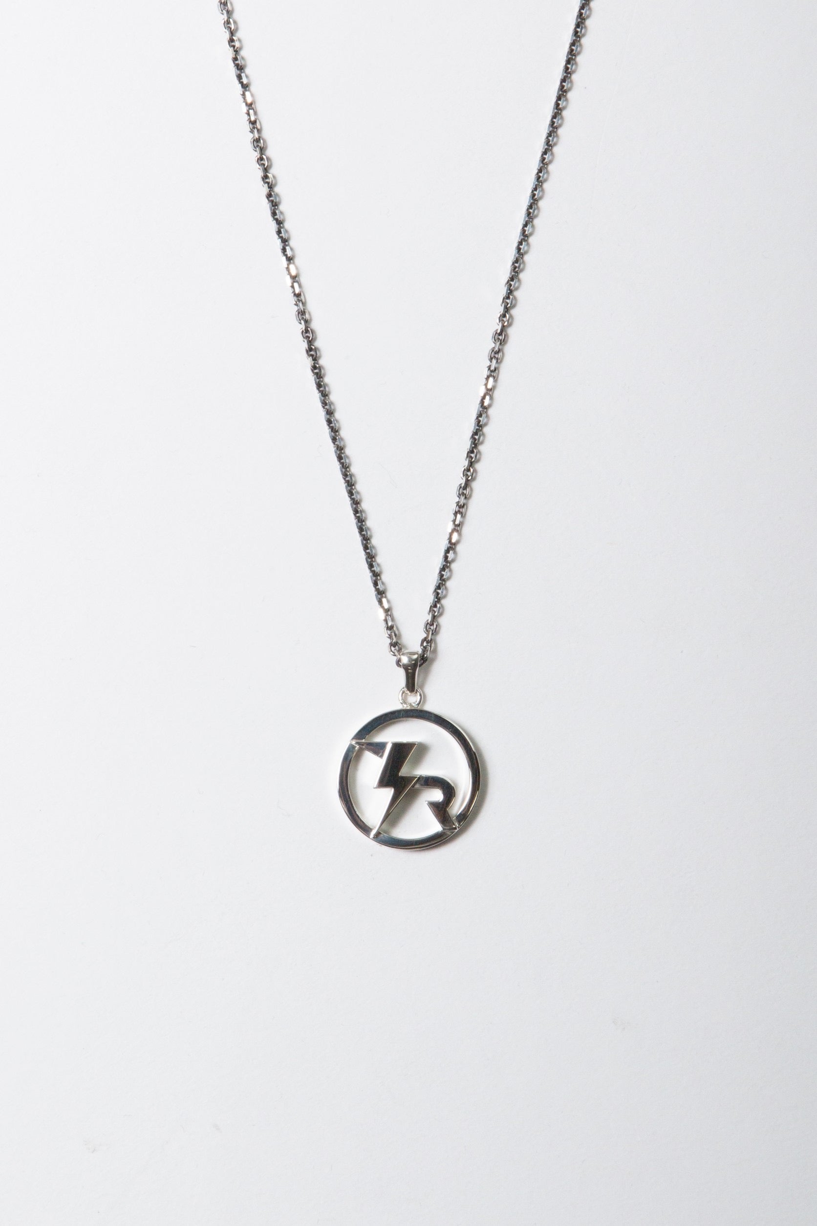 KNR LOGO NECKLACE